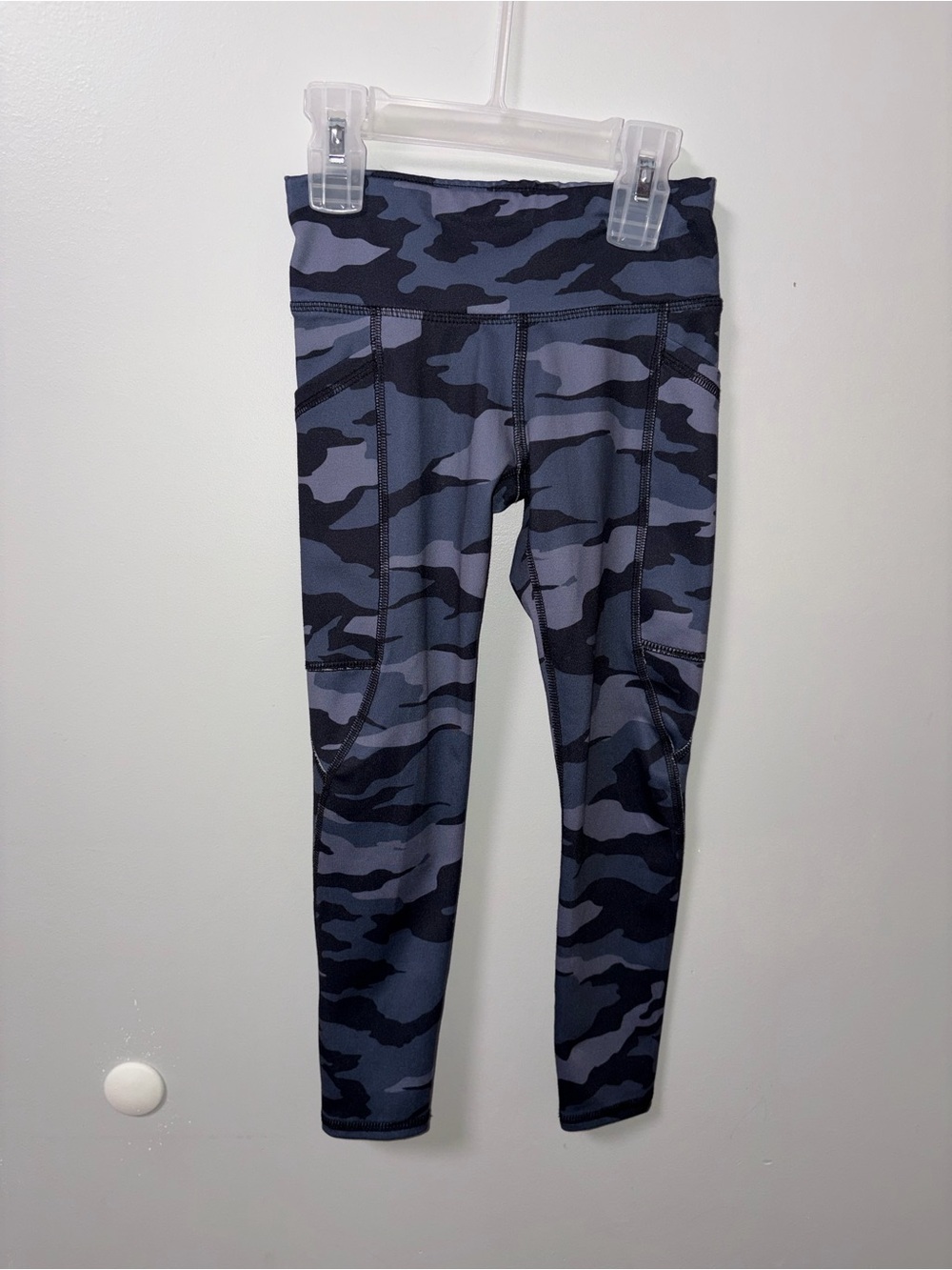 Athletic Works Gray Blue Camouflage Ankle Leggings Girls XS 4/5